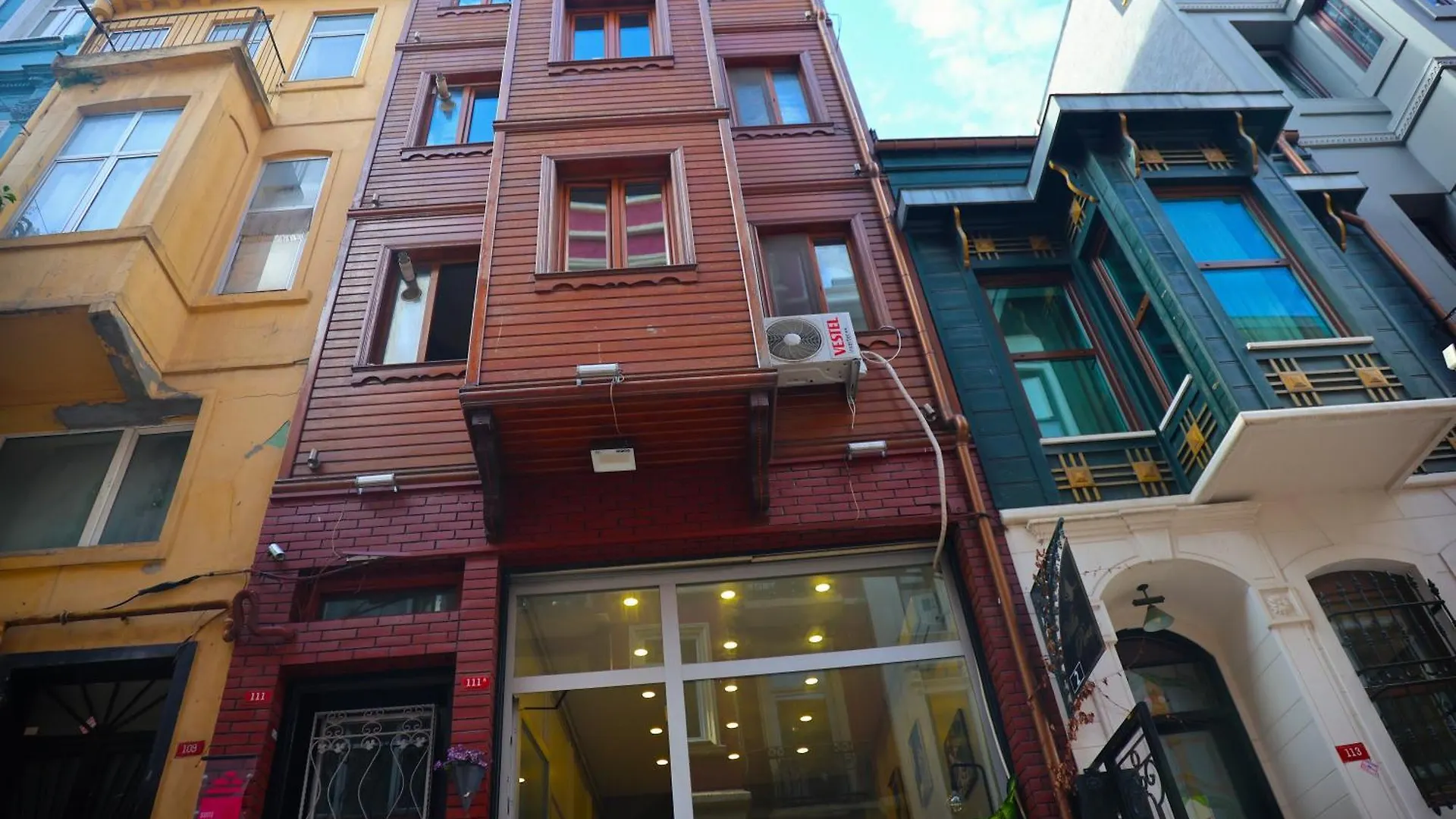 Brk Dream Suites Taksim Istanbul 3*,