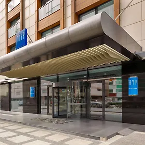 4* Отель Tryp By Wyndham Topkapi